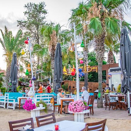 Blue Bay Beach Hotel (Adults Only) Битез Экстерьер фото