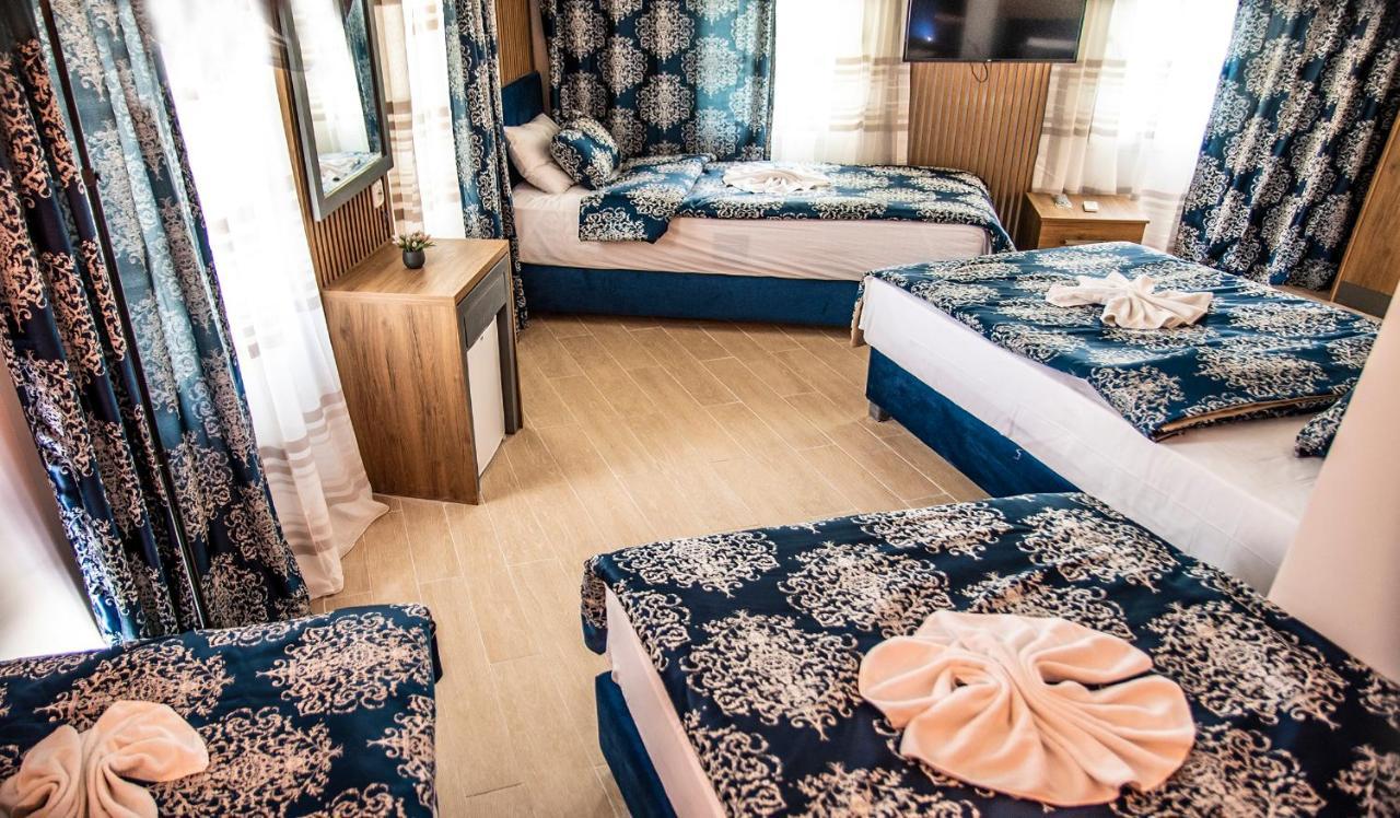 Blue Bay Beach Hotel (Adults Only) Битез Экстерьер фото