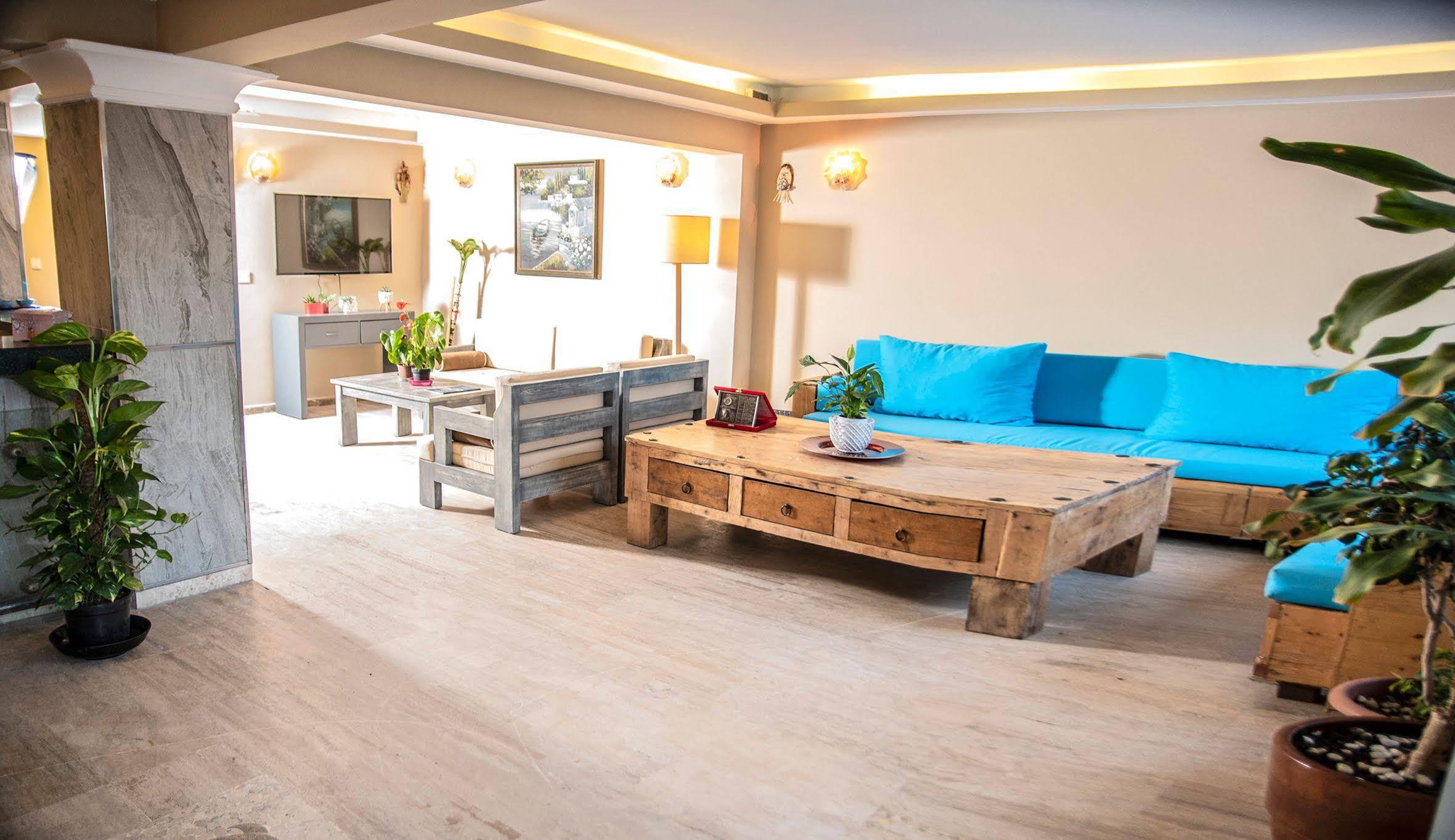 Blue Bay Beach Hotel (Adults Only) Битез Экстерьер фото
